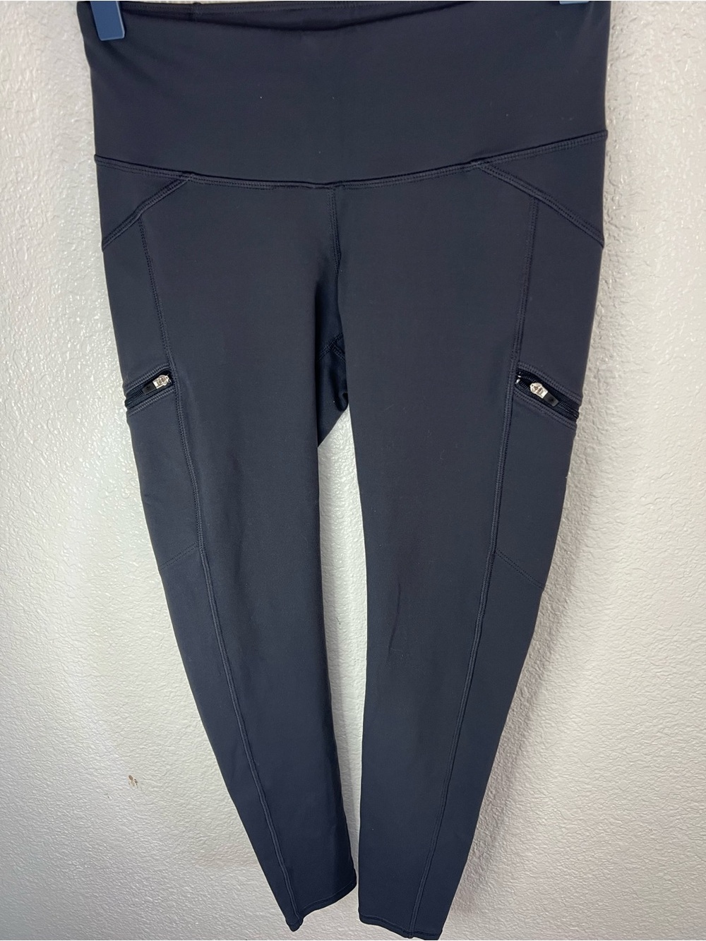 Athleta Black High-Waist Pocket Leggings